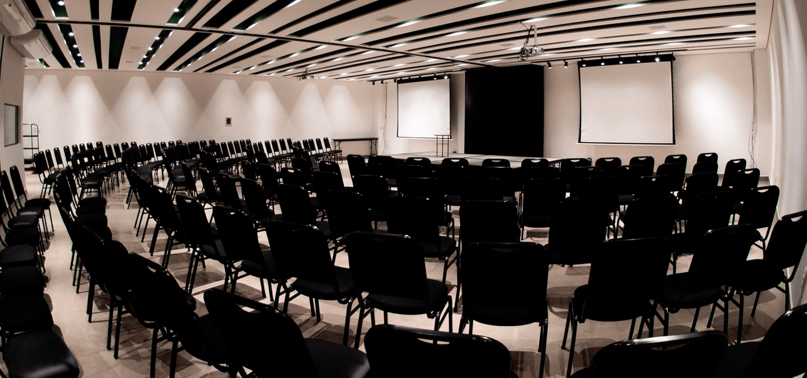 Centro de Eventos Libélula